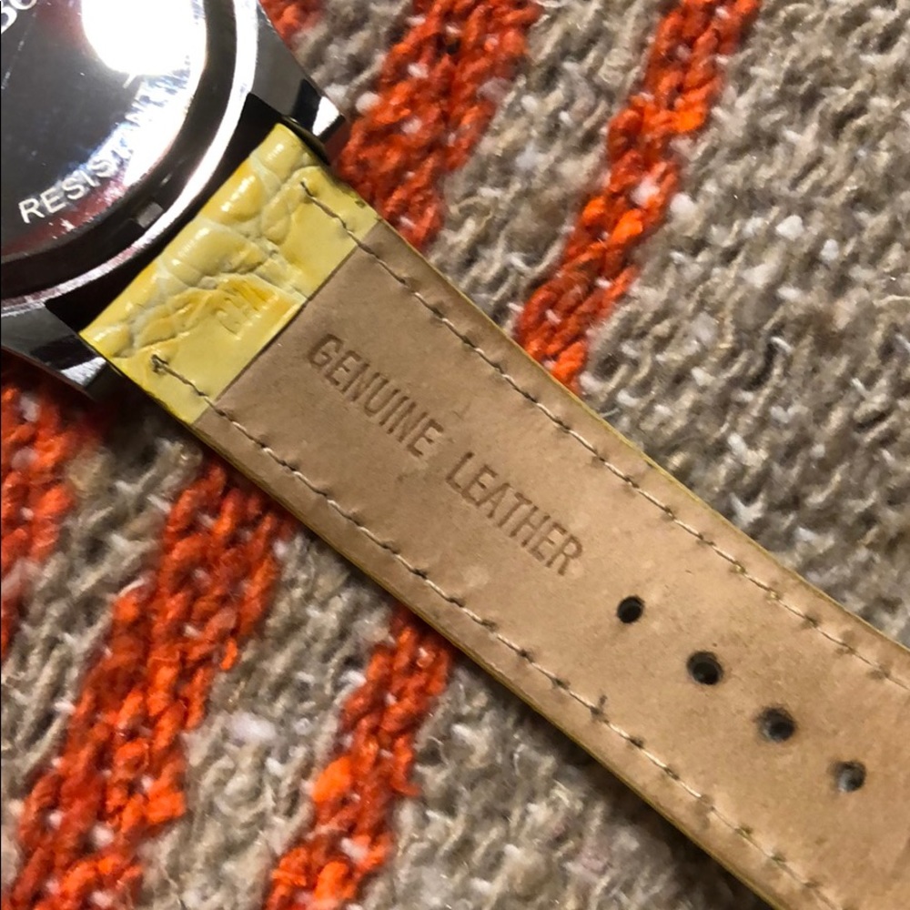 Dooney&Bourke watch - Picture 6 of 8